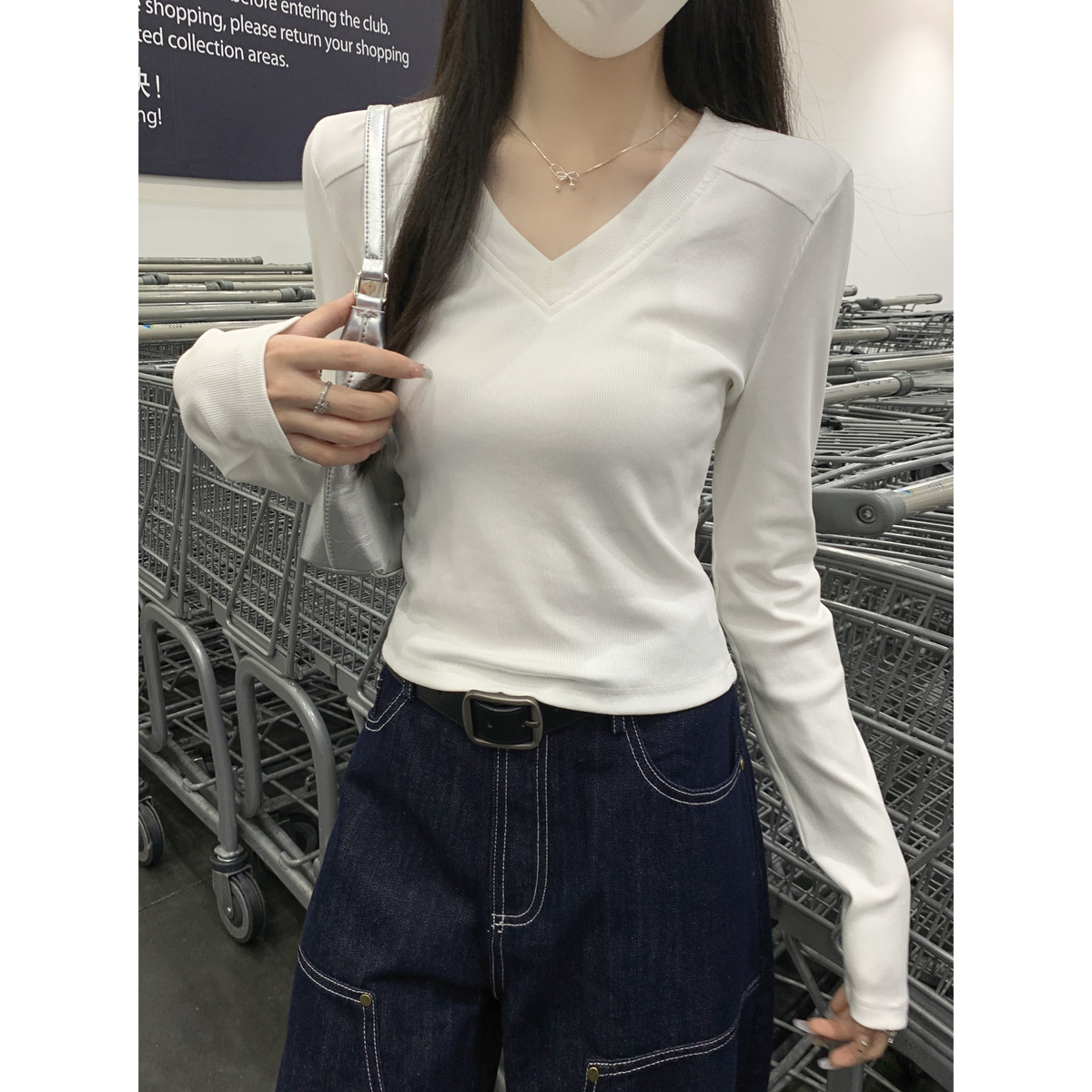 Real shot of autumn and winter Korean style v-neck simple and versatile slimming long-sleeved inner bottoming T-shirt top