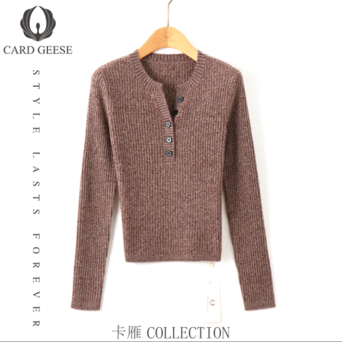 Host recommendation 2024 new V-neck women's pure long-sleeved temperament versatile short-sleeved top knitted sweater for women