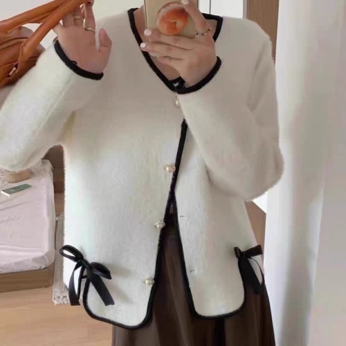 Xiaoxiangfeng jacket short women's mink velvet cardigan versatile sweet bow sweater long-sleeved autumn and winter knitted top