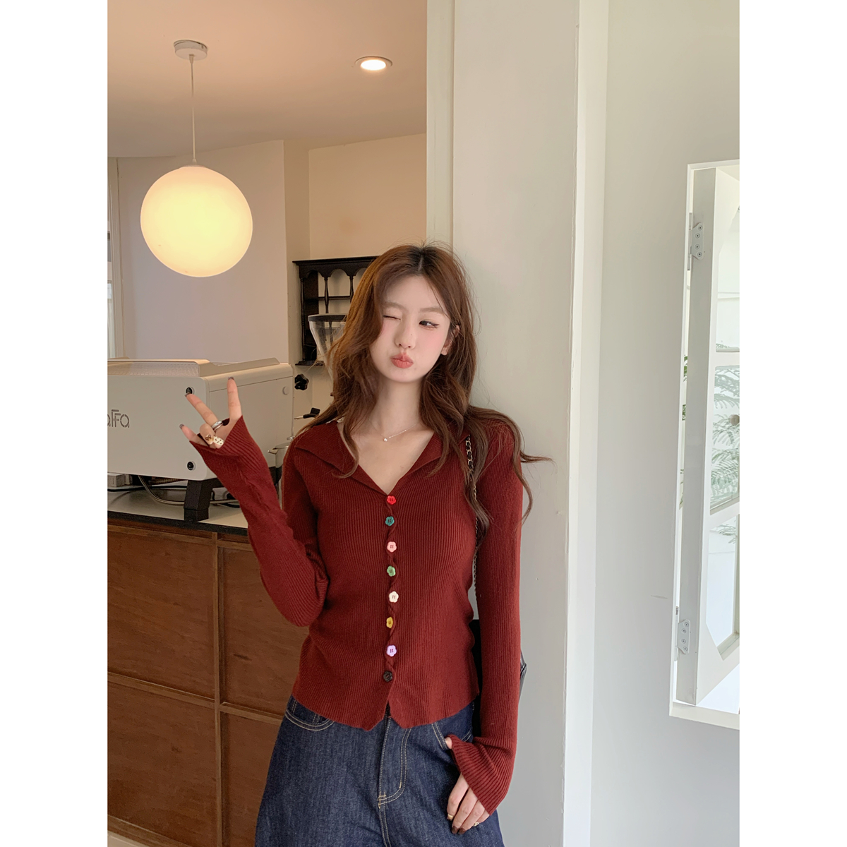 Real shot of autumn and winter Korean style half-open collar rainbow button design age-reducing Andy velvet knitted cardigan jacket top