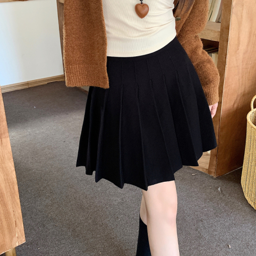 Real shot of 2024 autumn and winter new pure lust high waist versatile A-line knitted pleated skirt for women