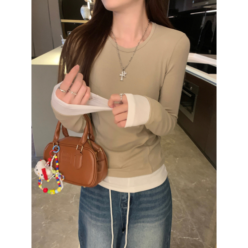 Actual shot of autumn and winter Korean style slim fit contrasting color round neck herringbone temperament slimming inner long-sleeved T-shirt top