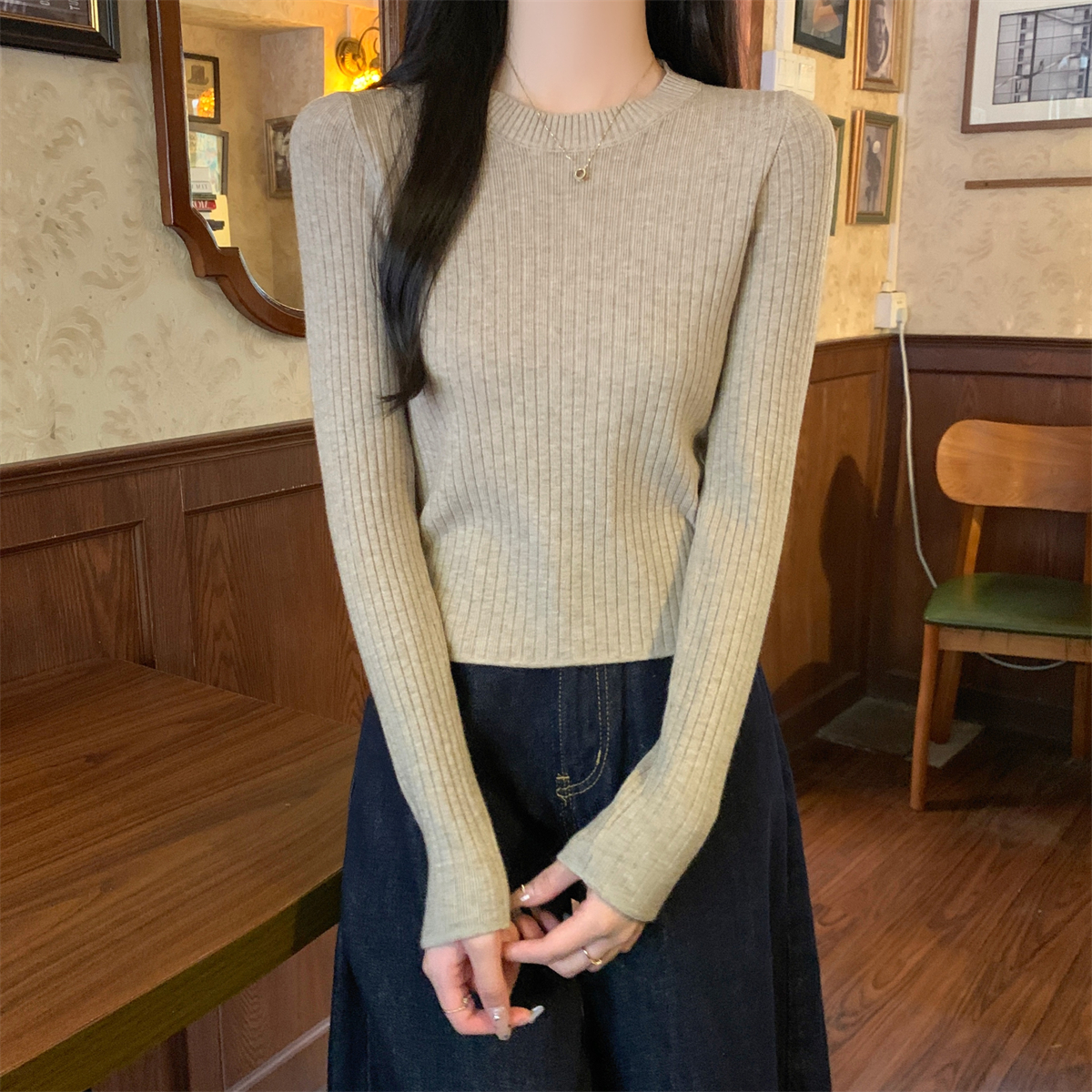Actual shot of autumn and winter Korean style round neck versatile simple pit striped Andy velvet knitted bottoming shirt long-sleeved top