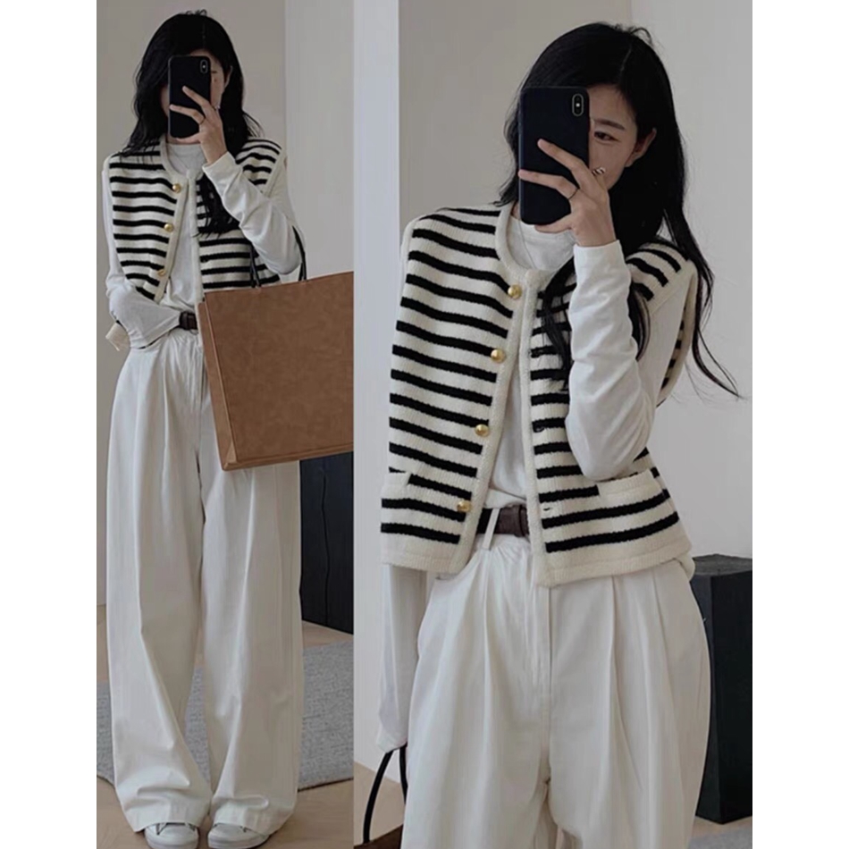 Cashmere coat, length 52, chest circumference 48, double-bound neckline and cuffs, striped knit vest for women