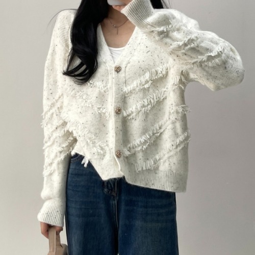 Real shot of thickened good quality V-neck tassel special wool yarn sweater cardigan jacket