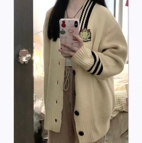 Atmosphere college style chic V-neck sweater jacket spring 2024 new fashion fashionable knitted cardigan for women