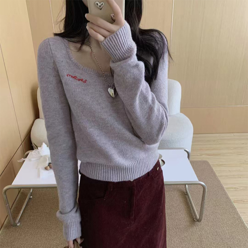 Real shot of super nice square neck knitted sweater for women, new slim fit inner layering shirt, short right shoulder top