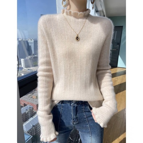 Fungus lace collar sweater new lace sleeve cashmere sweater women's slim fit and beautiful knitted bottoming sweater with solid color inside