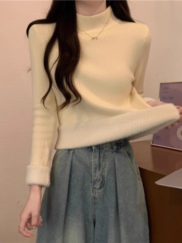 One Piece Wool Sweater for Women - Autumn/Winter 2024 New Half-Neck Long-Sleeve Base Knit Top with Thick Warm Inner Shirt