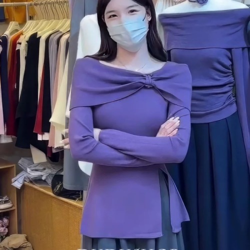 French Off-Shoulder Bow Irregular Split Long-Sleeved Knitwear Women's 2024 Autumn Slim Fit Hot Girl Top 