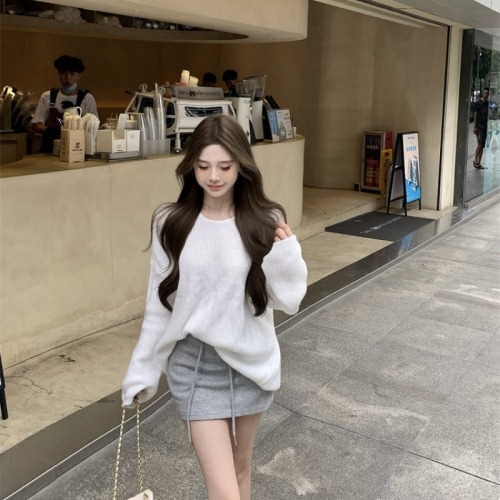 Actual shot Korean style lazy loose sweater simple knitted sweater top