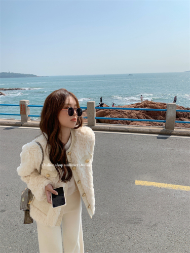 2024 winter new style high-end temperament loose small fragrant style lamb plush thickened jacket female celebrity temperament jacket