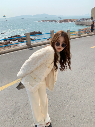 2024 winter new style high-end temperament loose small fragrant style lamb plush thickened jacket female celebrity temperament jacket