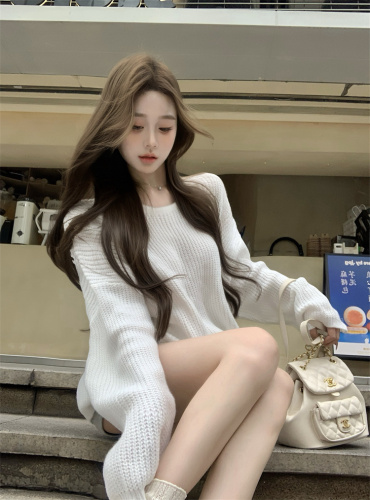 Actual shot Korean style lazy loose sweater simple knitted sweater top