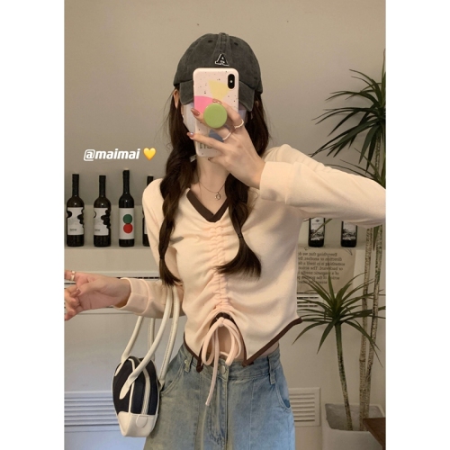 Real shot of Minnie 35 cotton irregular contrasting color v-neck long-sleeved T-shirt for women in autumn slimming drawstring short top