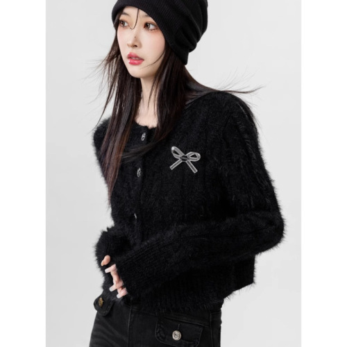 2024 Autumn and Winter New Style Seahorse Hair Black Sweater Jacket Women's Fashion Bow Short Knitted Cardigan Short Top