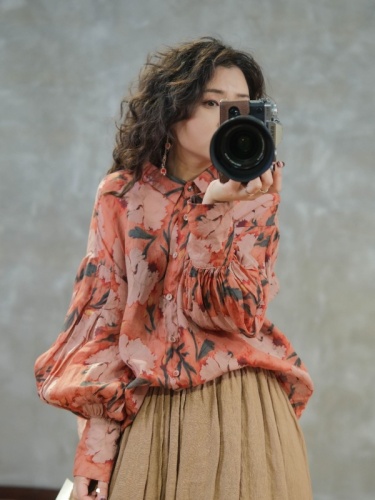 Hong Kong style trendy lapel printed covered button ramie chic shirt