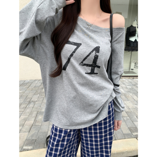 Actual shot of 21-count pure cotton American retro gray one-line collar off-shoulder long-sleeved T-shirt for hot girls