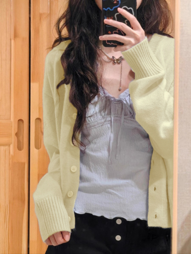 Soft and waxy tender yellow knitted sweater jacket autumn new simple temperament long-sleeved round neck short solid color cardigan