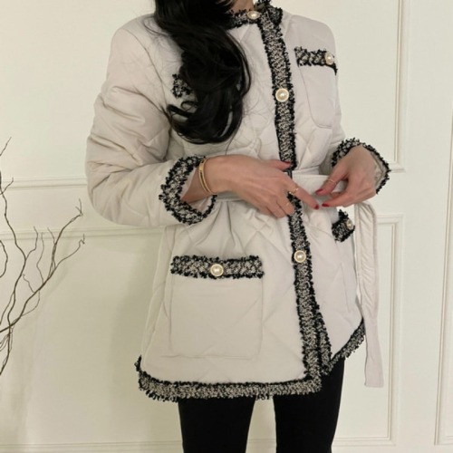 Korean chic tassel raw edge pearl button small fragrant rhombus quilted waist cotton coat for slimming women