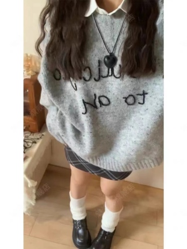 American hot girl design letter bead embroidered knitted sweater for women 2024 autumn gray pullover loose long-sleeved top