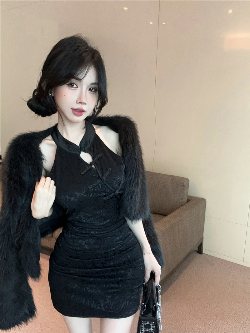 實拍~新中式復古修身洋氣蕾絲花紋小個子短款包臀連衣裙女
