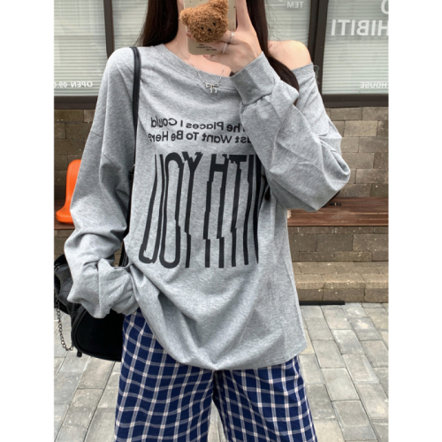 Actual shot of 21 count pure cotton design two-wear letter printed oblique shoulder red sweatshirt women's off-shoulder top