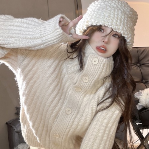 Breast fufu gentle lazy style turtleneck sweater women's autumn and winter new loose and high-quality temperament knitted soft waxy top