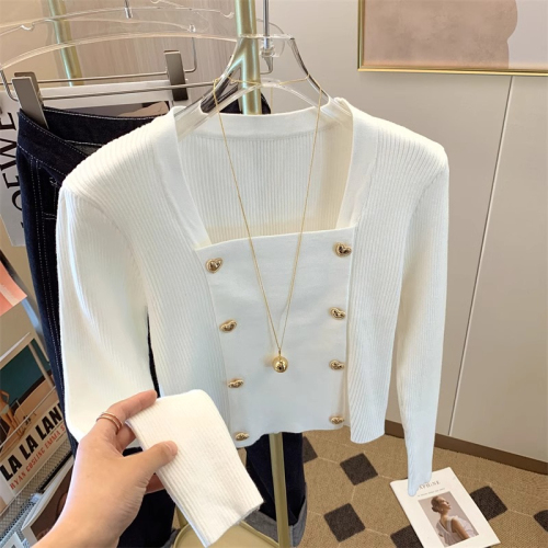 Pure Desire Sexy White Square Neck Sweater Women's Autumn and Winter French Temperament Double-Breasted Exposed Collarbone Short Bottoming Sweater