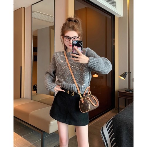 Gray heavy industry diamond round neck knitted top for women 2024 new autumn and winter thickened Japanese style lazy retro sweater trend