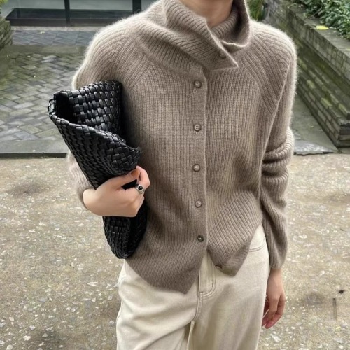 High-end simple high-neck thickened cashmere knitted cardigan for women autumn and winter loose short sweater coat wool top