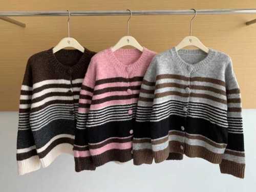 Autumn and winter new style Korean atmosphere wear matching color striped knitted imitation mohair fleece sweater cardigan jacket