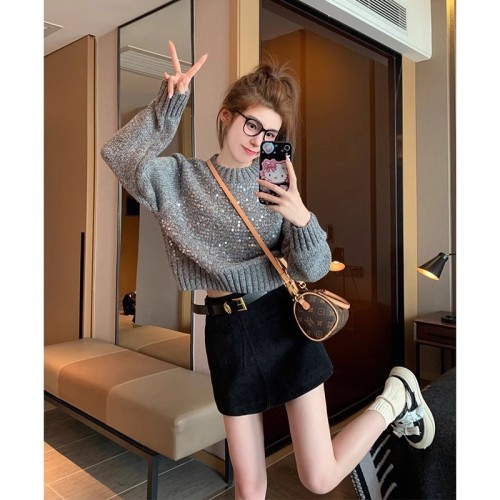 Gray heavy industry diamond round neck knitted top for women 2024 new autumn and winter thickened Japanese style lazy retro sweater trend