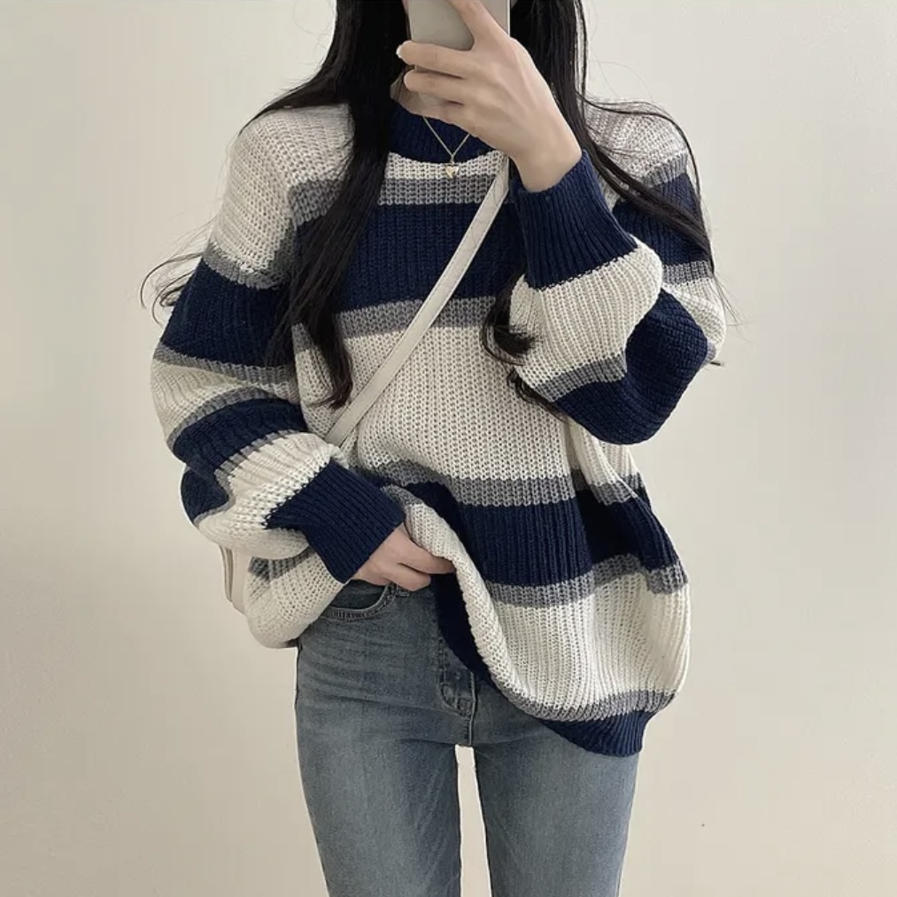 Korean chic autumn and winter round neck pullover striped sweater for women, versatile loose and lazy knitted top