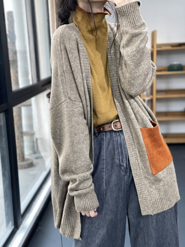 Autumn and winter new style retro literary and aged contrasting pockets loose personalized cardigan casual sweater jacket for women