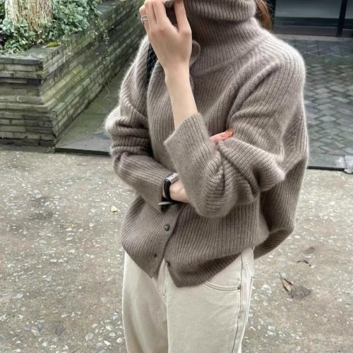 High-end simple high-neck thickened cashmere knitted cardigan for women autumn and winter loose short sweater coat wool top