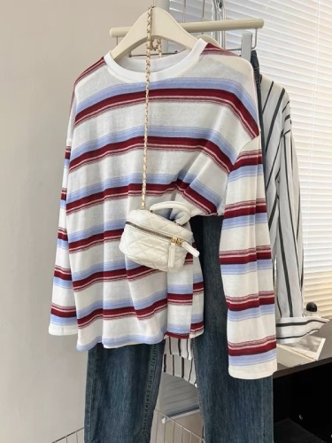 Extra large size 300 pounds striped long-sleeved T-shirt women's spring and autumn design loose top