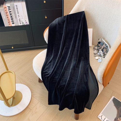 Autumn and winter retro large size velvet side slit long skirt black velvet skirt