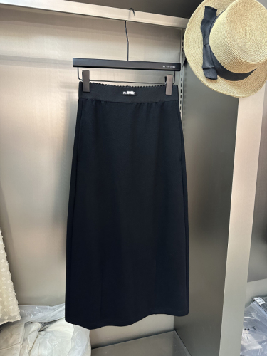 Black skirt women's early autumn new slim straight hip-hugging skirt A-line mid-length one-step skirt