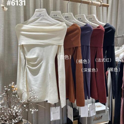 2024 new autumn Korean style niche one-shoulder pleated irregular off-shoulder long-sleeved bottoming sweater