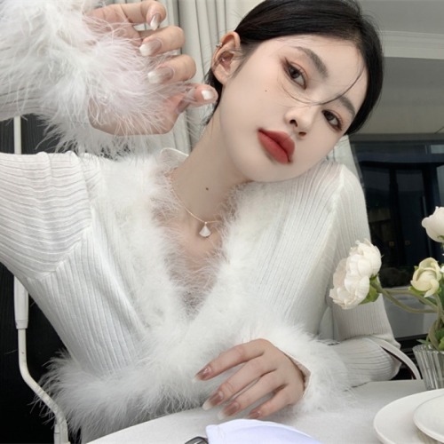 !  Real shot!  Cross V-neck furry patchwork sweater slimming slimming bottoming top