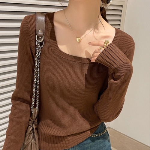 Knitted sweaters for women in spring, autumn and winter 2024 new high-end slim square-neck bottoming shirts with early autumn long-sleeved tops