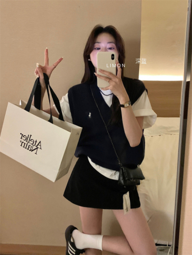 Tmall quality green tea pony embroidery Korean style chic chic layered vest college style top