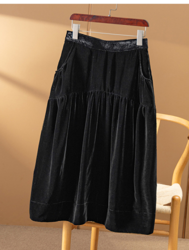 New high waist silk velvet skirt for women in autumn and winter