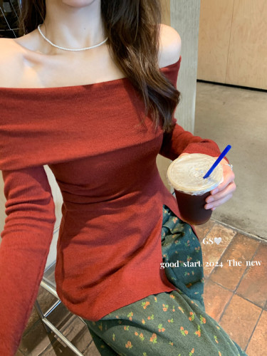 2024 new autumn Korean style niche one-shoulder pleated irregular off-shoulder long-sleeved bottoming sweater