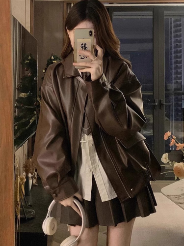 Brown leather jacket women's autumn Korean version 2024 new hot and cool girl motorcycle loose long-sleeved jacket top