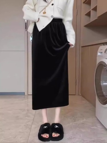 Black gold velvet skirt for women in spring and autumn new straight-through temperament slimming A-line long skirt for women