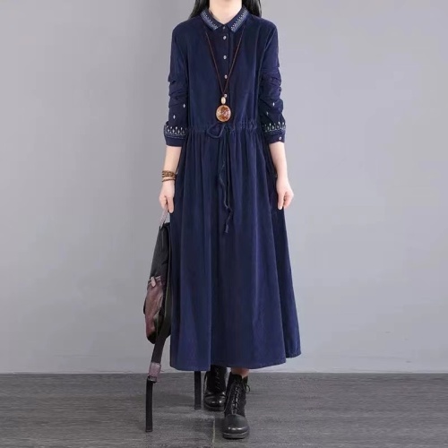 2024 autumn new solid color single breasted embroidered multi-size mid-length shirt dress for women