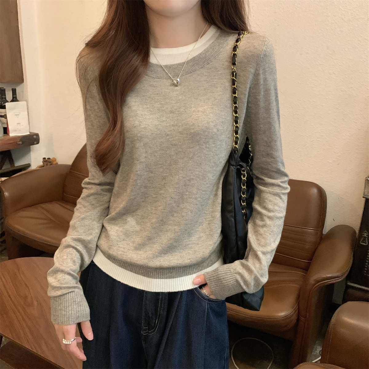 Real shot of autumn and winter Korean style round neck contrasting color versatile 6 wool fake two-piece knitted long-sleeved bottoming top