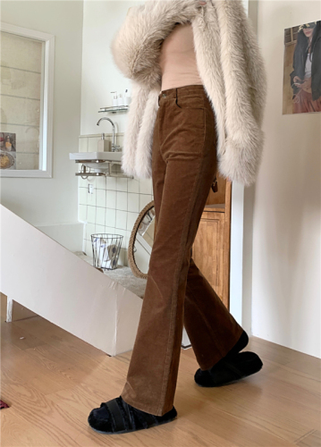 Real shot!  Brown brown straight-leg pants for women in autumn and winter high-waisted loose corduroy micro-flared pants trendy trousers